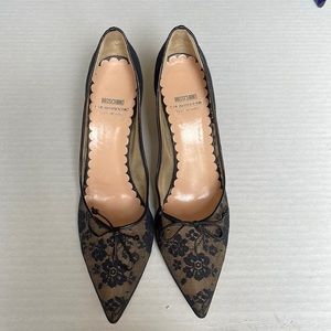 Moschino black lace heels. Sz 9.